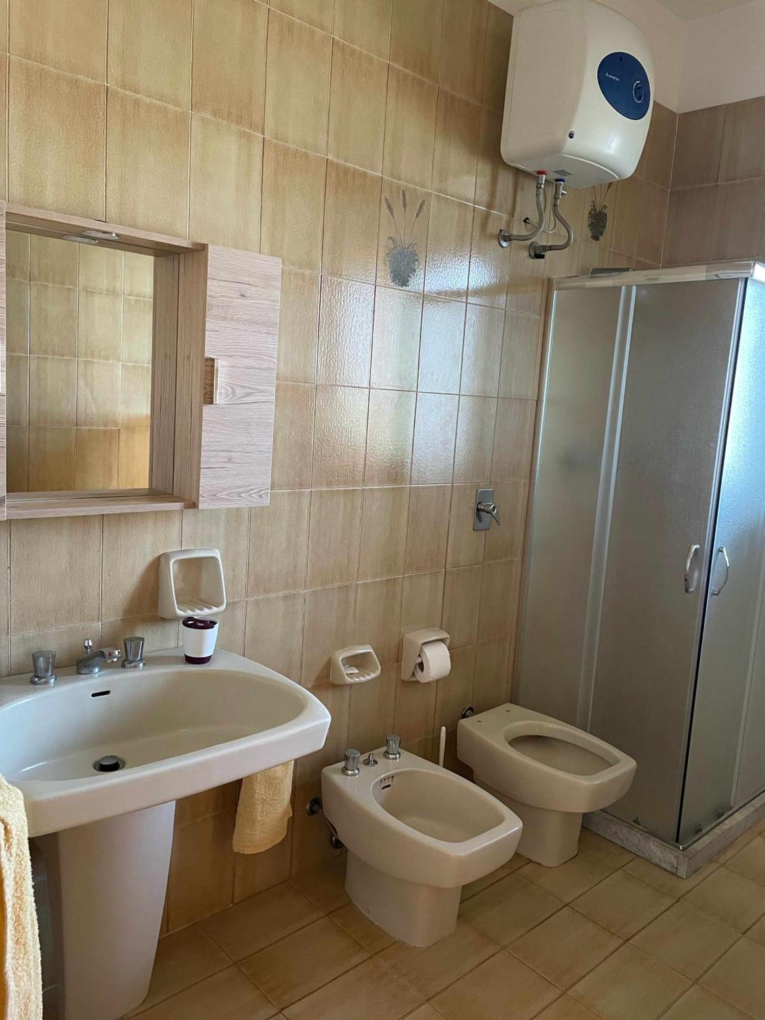 Mediterranean Sunset Villa Пунта-Браччетто Экстерьер фото
