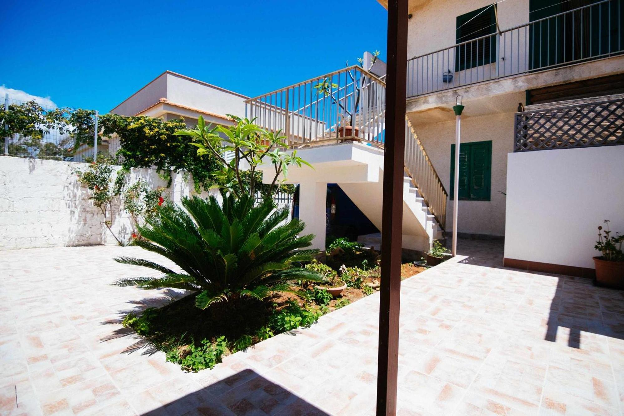 Mediterranean Sunset Villa Пунта-Браччетто Экстерьер фото